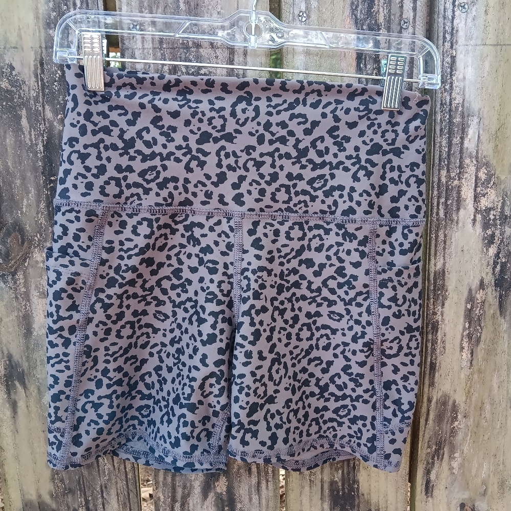 Evolution And Creation Black and Gray Animal Print Workout Shorts M